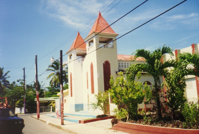 eine Kirche im Landesinnerin